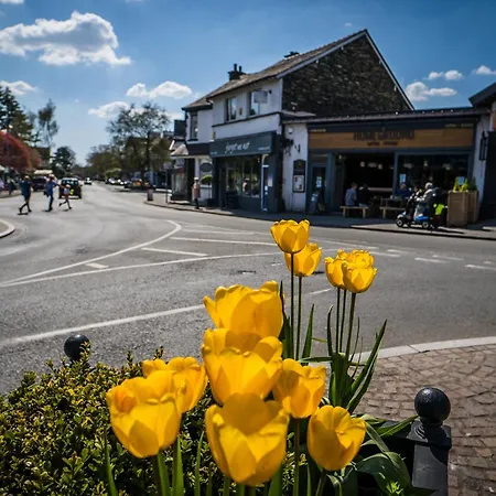 Couples Getaway In Windermere, Ground Floor Flat With Parking Уиндермир