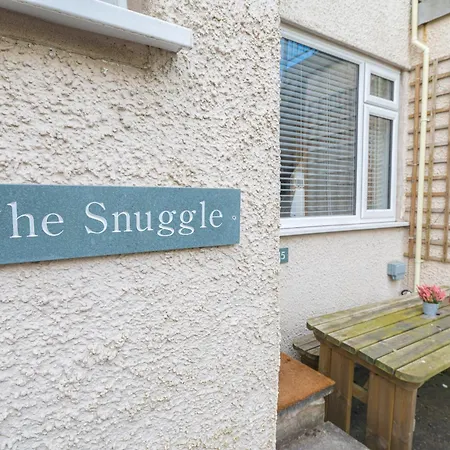 Couples Getaway In Windermere, Ground Floor Flat With Parking Apartment Windermere