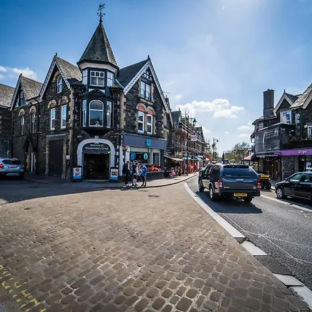 Apartment Couples Getaway In Windermere, Ground Floor Flat With Parking *